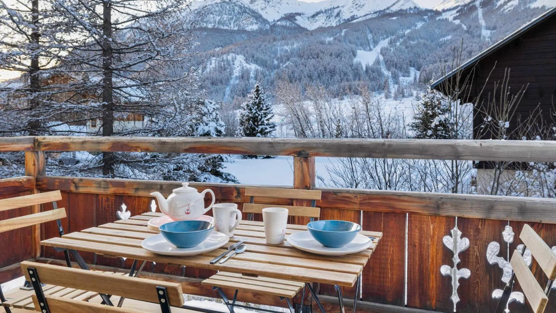 Appartement Terrasse Pres Des Pistes Avec Bien-Etre - Fr-1-808-8 contacts