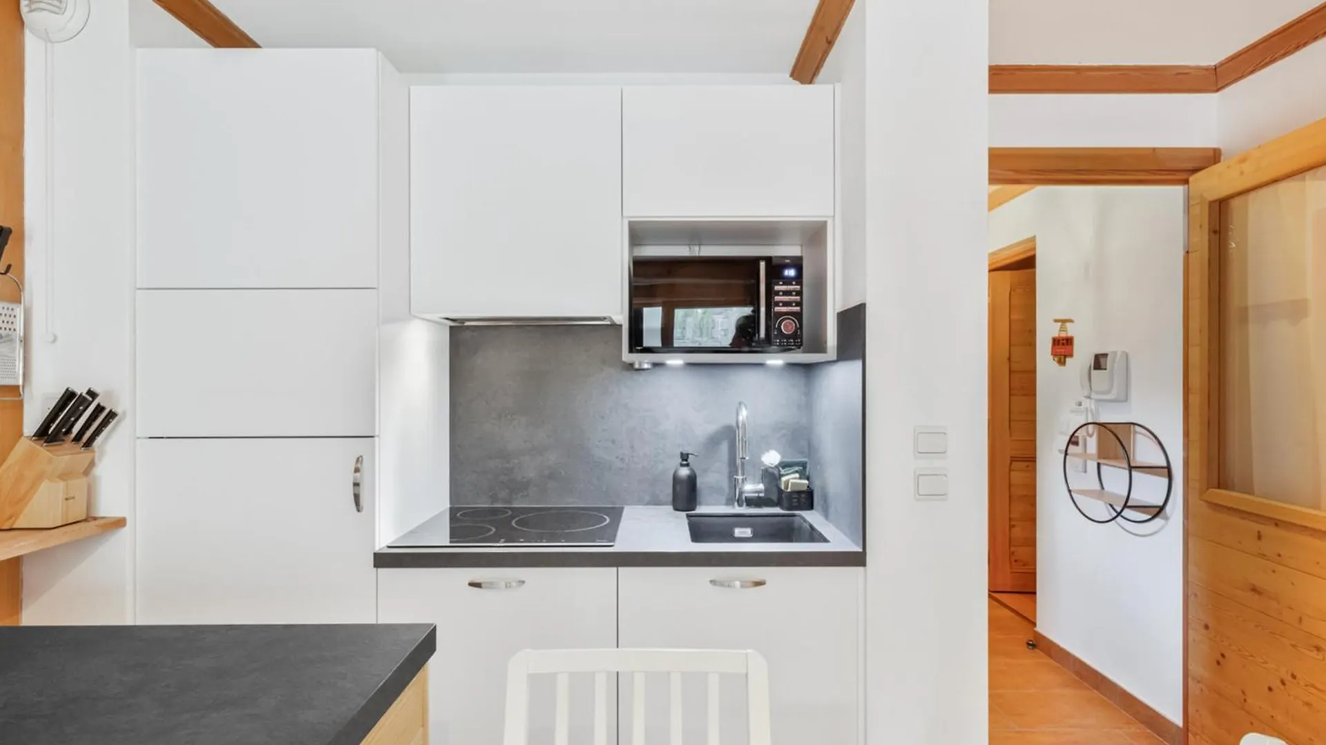 Appartement Terrasse Pres Des Pistes Avec Bien-Etre - Fr-1-808-8 Le Monetier-les-Bains Apartment